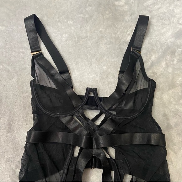 New! Bluebella Sawyer Strappy Basque Black Lingerie Garters 10866 - Picture 7 of 10